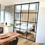 Luxury Flat By Central Station / Unique View