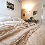 Corso Vercelli Apartment