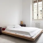 1 Bedroom Flat With Garden