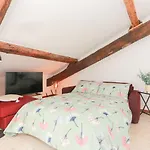 The Best Rent - Cozy Attic With View