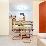 Gambara Bright Flat