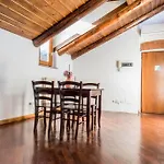 Altido Charming Flat For 6 In Historic Carrobbio
