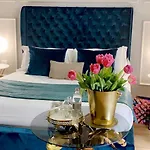 INTOMILAN Aparthotel Galleria Duomo