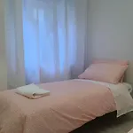 Modern Flat In Milan City