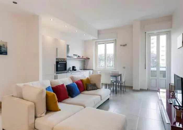 Loreto & Stazione Centrale Cozy Apartment