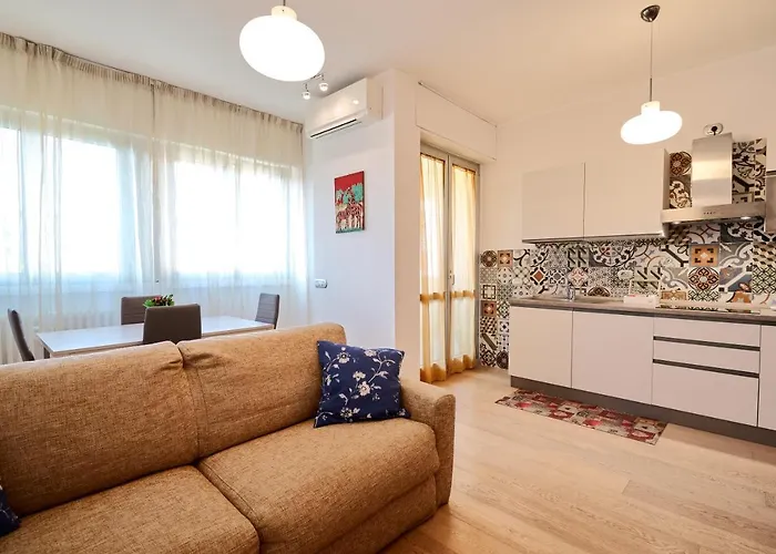 Skyline Apartment