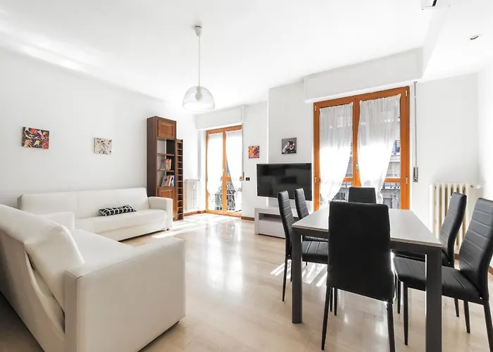 Cenisio M5 Lovely Apartment - With Balcony!