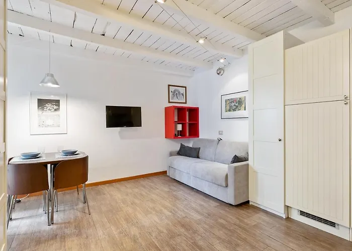 Joivy Beautiful Studio For 2 Near Sempione Park