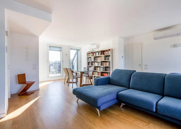 Modern Apt With Terrace, Wifi & Ac