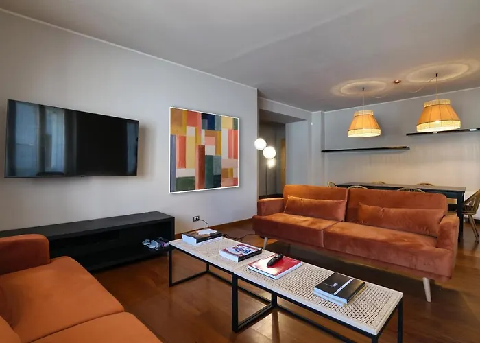 Castello Luxury Apartment - In The Heart Of Milan