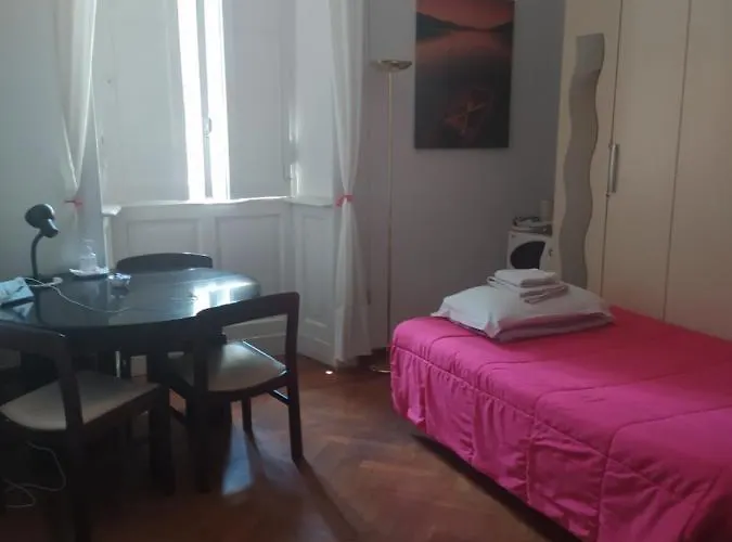 1Room In Milan