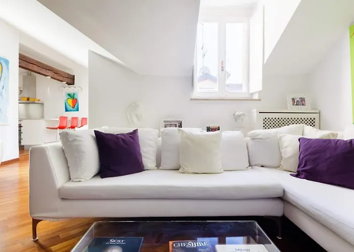 Luxury Penthouse Near Duomo