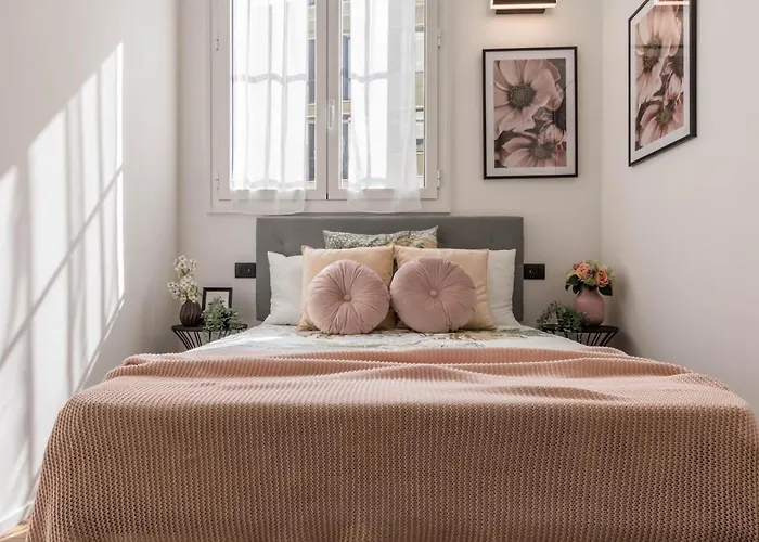 Central & Cozy Apartment In Milan Via Disciplini