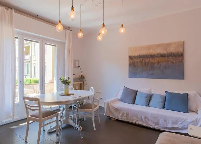 Renovated Flat Medeghino 24