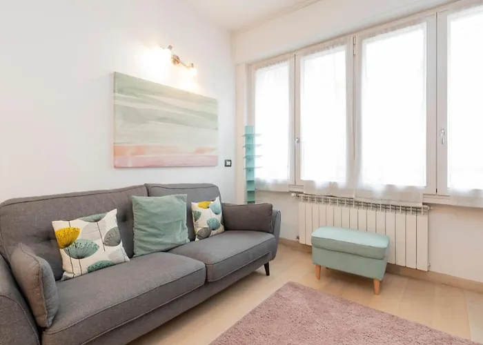 Luxury Apartment Near Bocconi Zamenhof 7