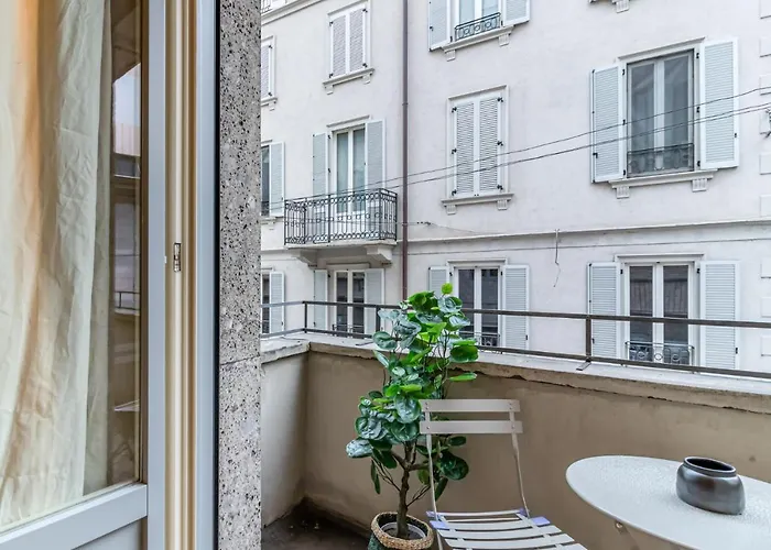 Easylife - Meraviglioso Quadrilocale Nel Cuore Del Centro Storico Milanese