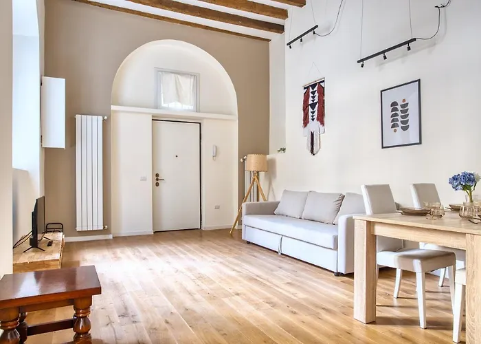Urban & Stylish Loft - Via Farini