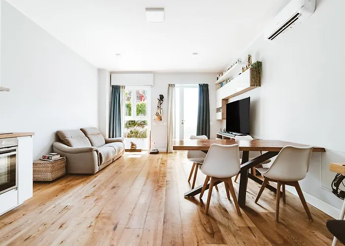 Mico Citylife Luxuryflat, 100M Metro