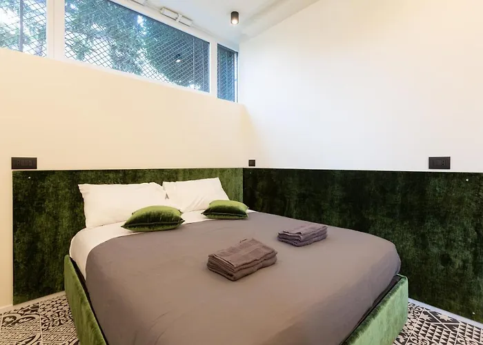 Pag60 -Crescenzago-Luxury Green House