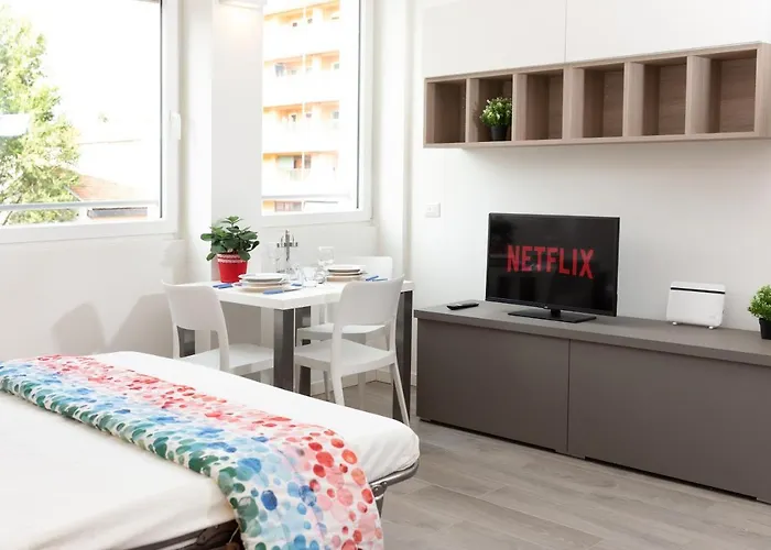Van Gogh Exclusive Apartment