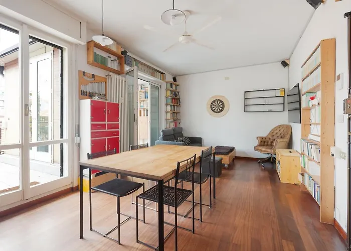Apt With Huge Terrace- Calvairate District
