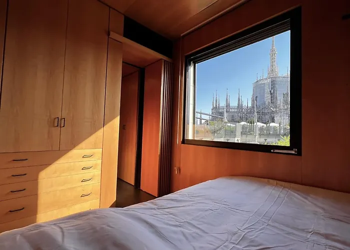 Big Duomo View Sailboat-Inspired Penthouse