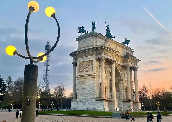 Arco Della Pace Apartment -4 Bed