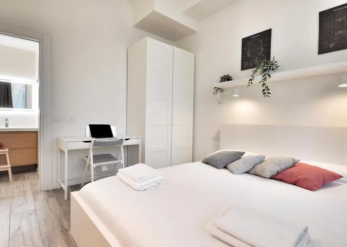 Ihost Apartment - Adriatico 6