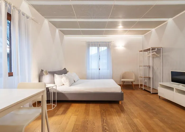 Easyhomes - Spiga Suite