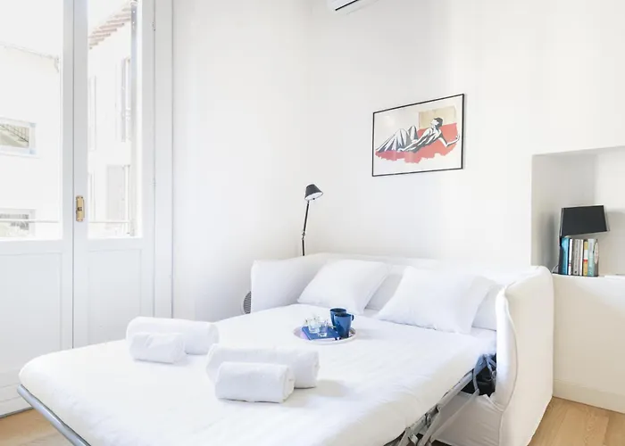 Easylife-Luminoso Appartamento In Zona Garibaldifs