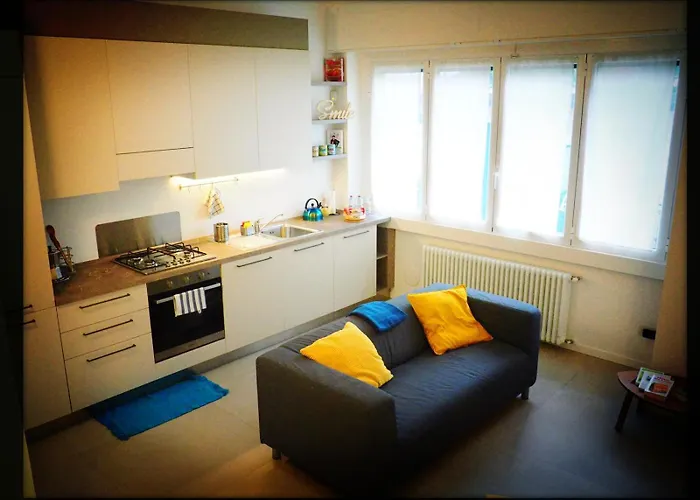 Smile House. Intero Trilocale 15 Min. Dal Centro