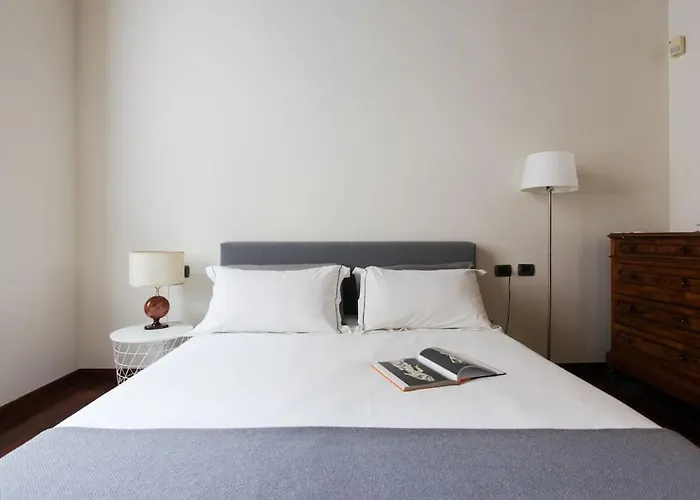 Hacca Collection - Corso Magenta, Unique And Charming 2Br Apartment
