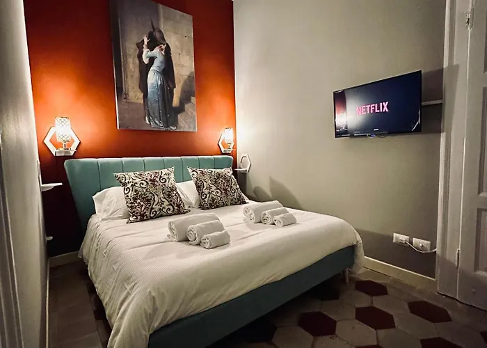 Nerino House, Elegante E Tranquillo Appartamento A 5 Minuti Dal Duomo