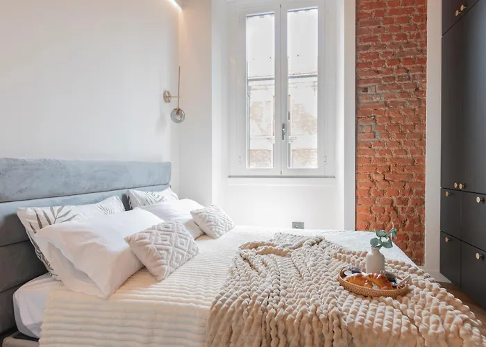 Ihost Luxury - Petrella 18 2Dx
