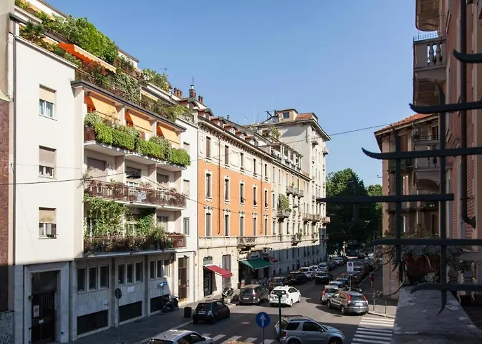 2 Bagni E Suite - House Of Art Center Milan