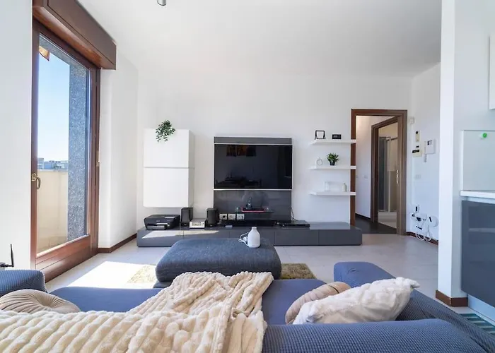We Home - Certosa House - Milano