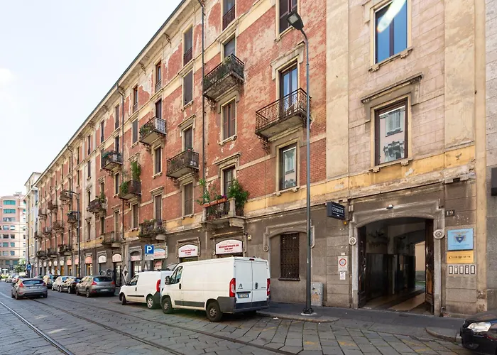 Turquoise Mini Flat Near Centrale Fs
