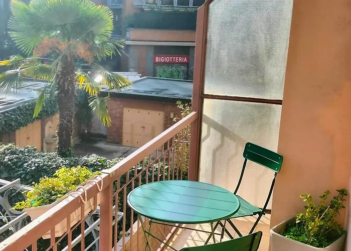 Holiday Homes Aparthotel Milano