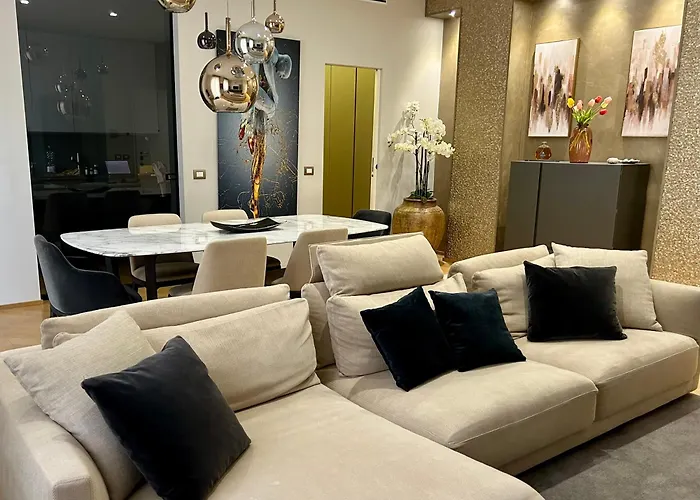 Luxury Gold Apartment