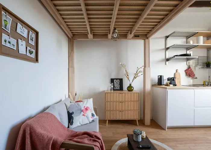 Wabi Sabi Studio Vicino Metro M1