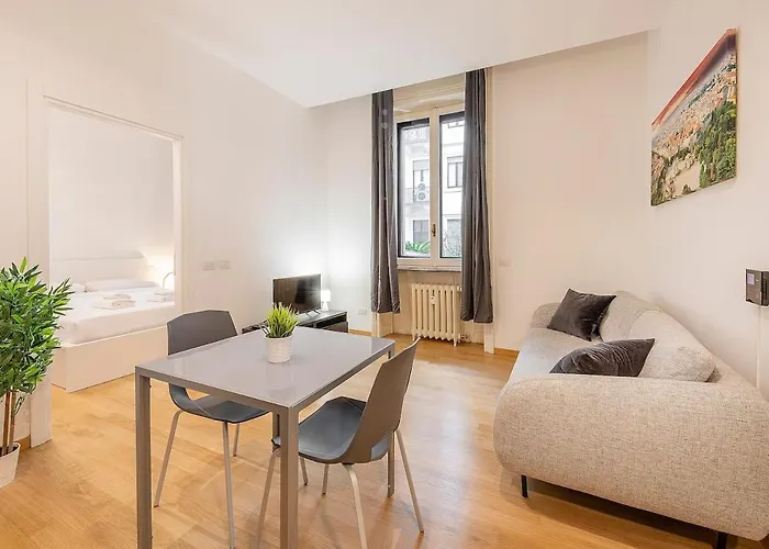 Central Station Suite - B Home