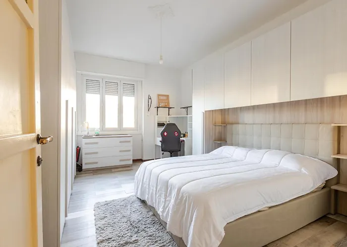 Modern Apartment Near Rogoredo
