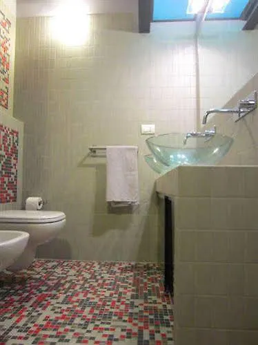Temporary House Via Romolo Gessi