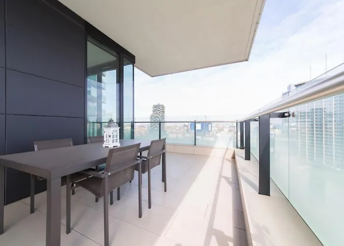 Stylish Elegant Suite In Torre Solaria With Exclusive Milan\'S View