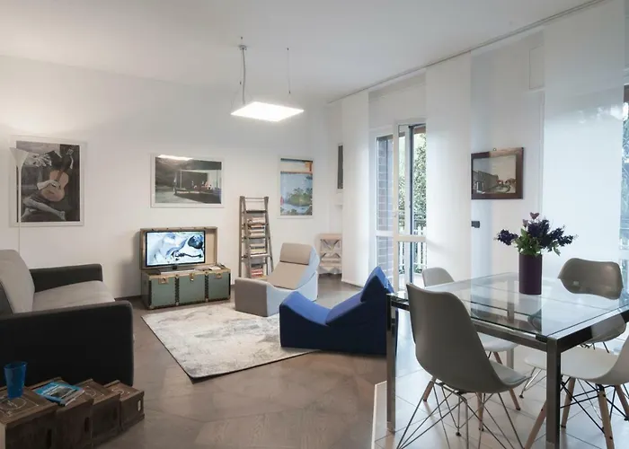 Piazzale Siena Halldis Apartments