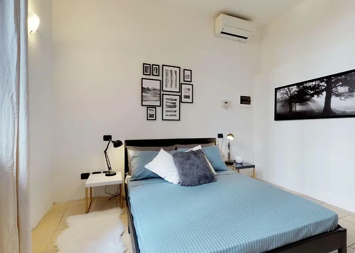 Apartment With Private Garden Near San Siro Stadium