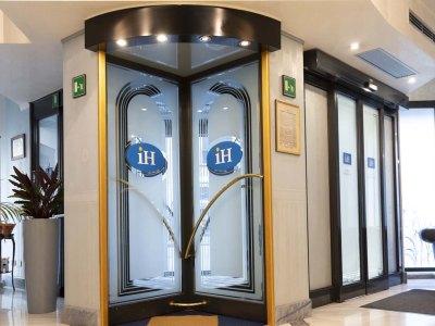 Jr Bocconi Hotel 4*