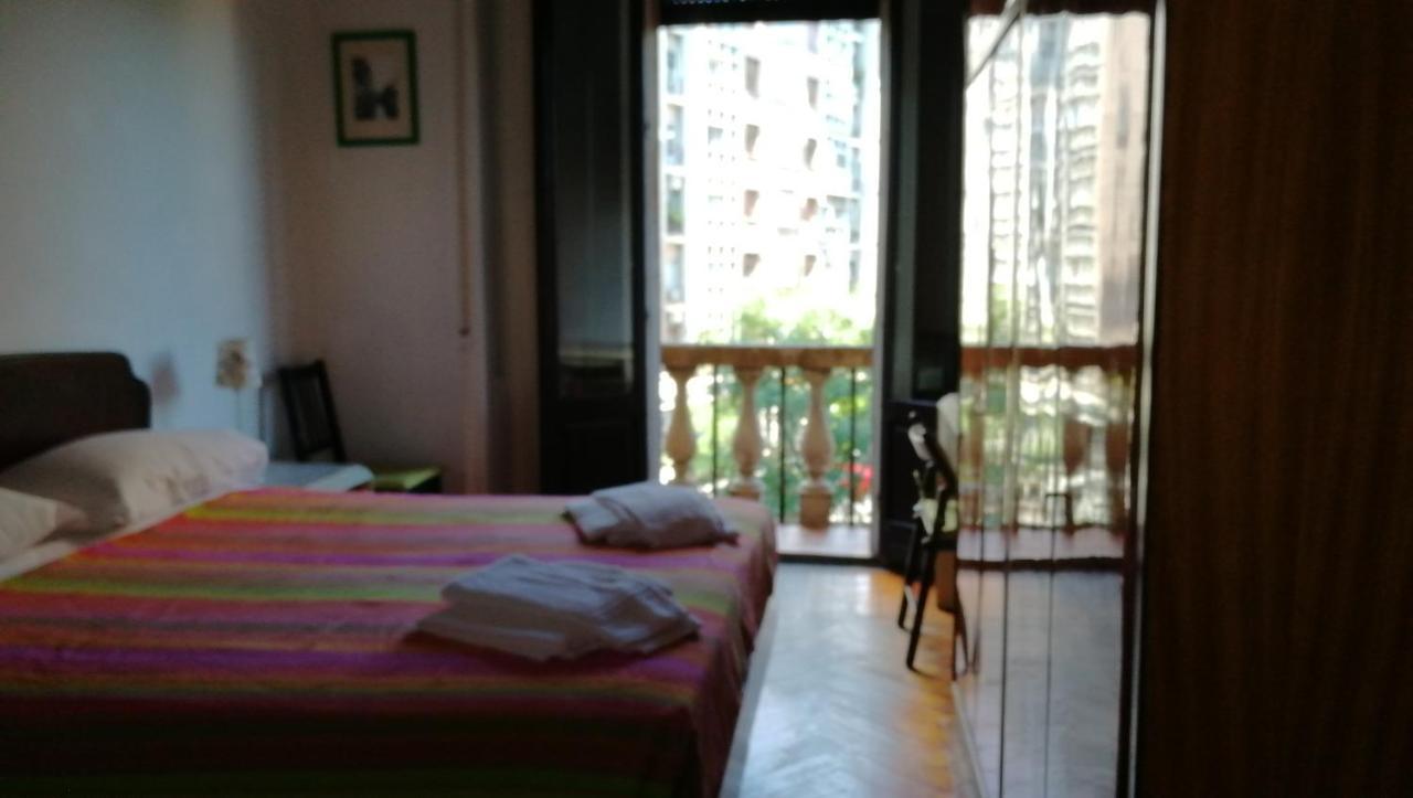 Hotel Gambara *