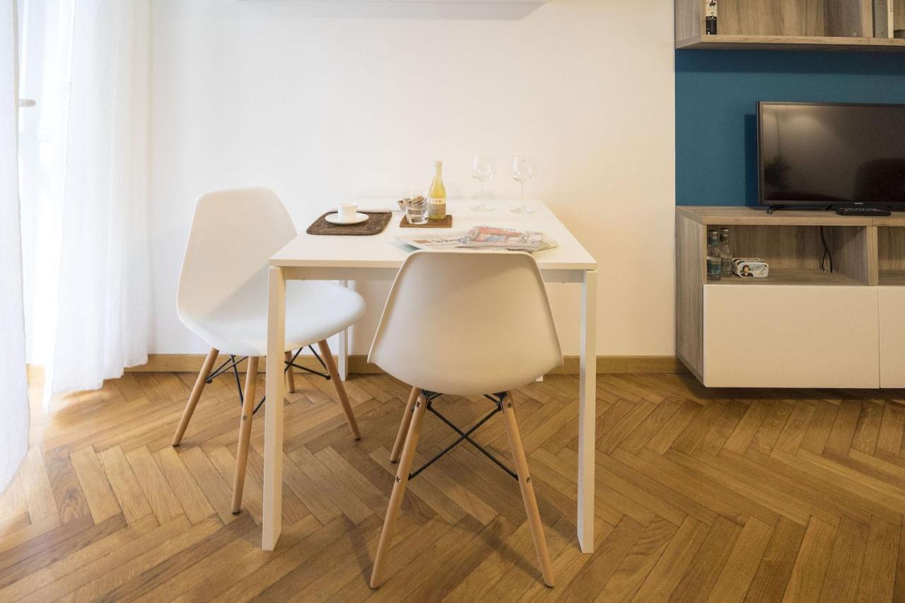 Appartamento Contempora - Bilocale Silenzioso Con Balcone - Duomo - B22 *