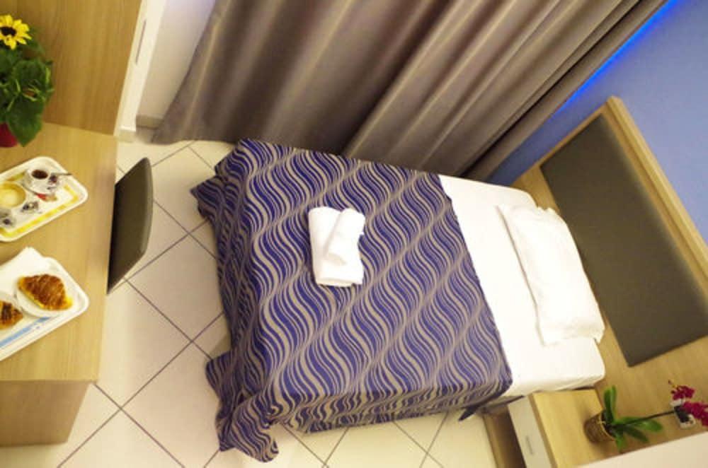 Hotel Centrale *